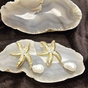 💥4 for $25💥 Sparkly Starfish Faux Pearl Stud Earrings